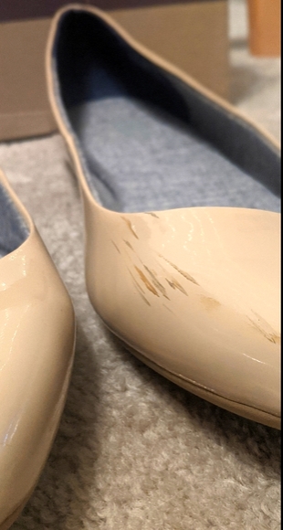 Dr. Scholl's - Beige point-toe flats - Picture 2 of 6